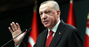 نائب تركي سابق.. "أردوغان" لن يواجه المعارضة بل القوى الإمبريالية والغربية التي تقف وراءها (فيديو)